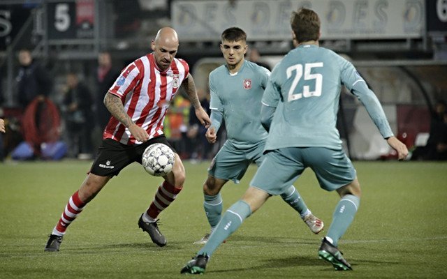 千名国内外 千名国内外